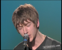 Arctic Monkeys " Take It Or Leave It" (2007)