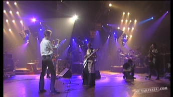 David Bowie / Gail Ann Dorsey "Under Pressure" (1996)