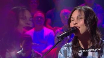 Miki "Tom's Diner" (Suzanne Vega) (2025)